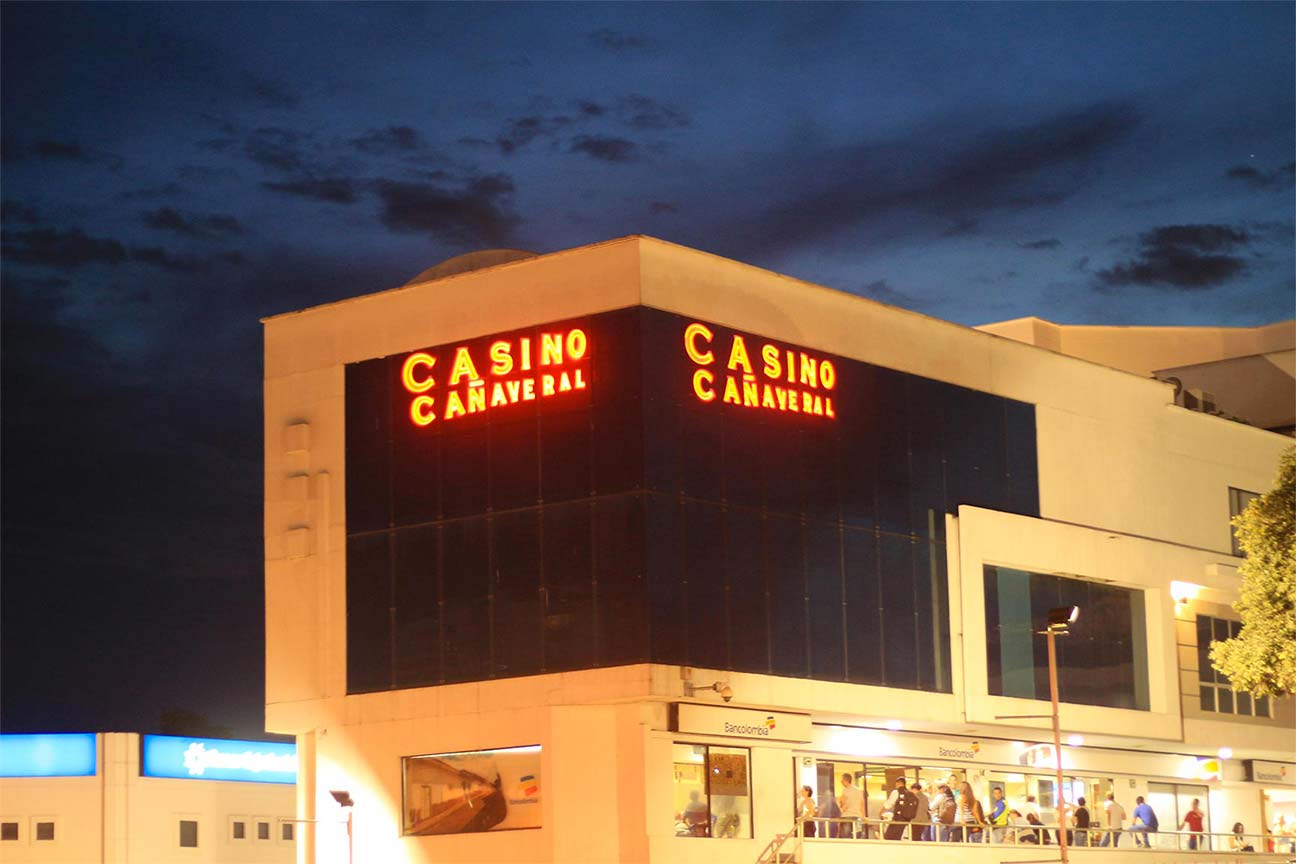 Casino Bingo Cañaveral Floridablanca, Diversiones del Oriente
